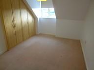 3 bedroom Town house to let in Sunningdale Drive, Edlington, DN12