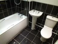 3 bedroom Town house to let in Sunningdale Drive, Edlington, DN12