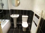 3 bedroom Town house to let in Sunningdale Drive, Edlington, DN12