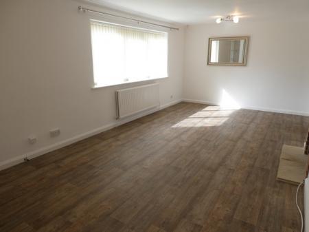 3 bedroom Bungalow to let in Lady Mary View, Hickleton, DN5