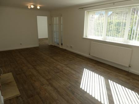 3 bedroom Bungalow to let in Lady Mary View, Hickleton, DN5