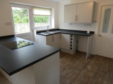 3 bedroom Bungalow to let in Lady Mary View, Hickleton, DN5