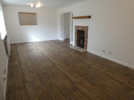 3 bedroom Bungalow to let in Lady Mary View, Hickleton, DN5