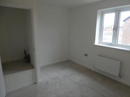 2 bedroom Semi-detached house to let in Bentley Drive, Armthorpe, DN3