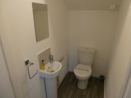 2 bedroom Semi-detached house to let in Bentley Drive, Armthorpe, DN3