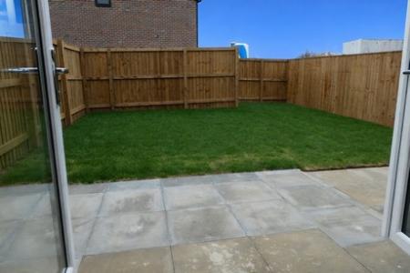 2 bedroom Semi-detached house to let in Bentley Drive, Armthorpe, DN3