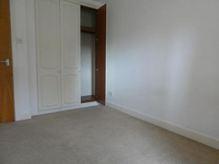 2 bedroom Flat to let in Lakeside Boulevard, Lakeside, Doncaster, DN4