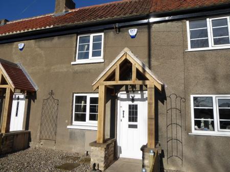 2 bedroom Cottage to let in Main Street, Sprotbrough, DN5