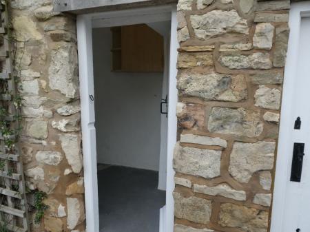 2 bedroom Cottage to let in Main Street, Sprotbrough, DN5