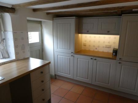 2 bedroom Cottage to let in Main Street, Sprotbrough, DN5