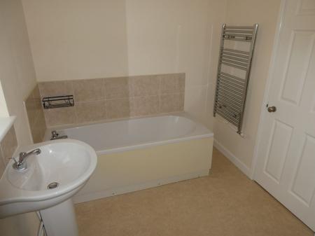 2 bedroom Semi-detached house to let in High Street, Dunsville, DN7
