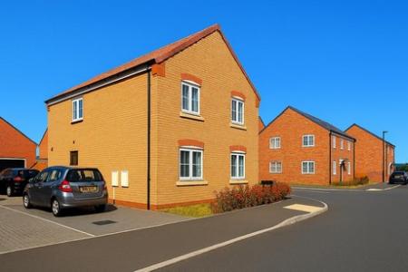 4 bedroom Detached house to let in Bowen Drive, Armthorpe, DN3