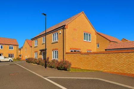 4 bedroom Detached house to let in Bowen Drive, Armthorpe, DN3