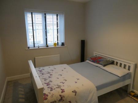 4 bedroom Detached house to let in Bowen Drive, Armthorpe, DN3