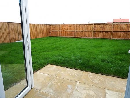 4 bedroom Detached house to let in Harvester Lane, Wheatley Hills, Doncaster, DN2