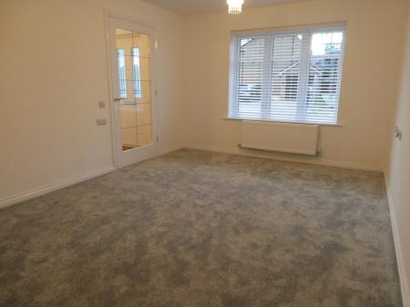 4 bedroom Detached house to let in Harvester Lane, Wheatley Hills, Doncaster, DN2