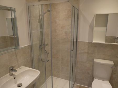 4 bedroom Detached house to let in Harvester Lane, Wheatley Hills, Doncaster, DN2
