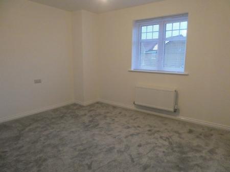 4 bedroom Detached house to let in Harvester Lane, Wheatley Hills, Doncaster, DN2