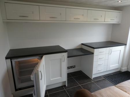 3 bedroom Detached house to let in Goodison Boulevard, Cantley, DN4