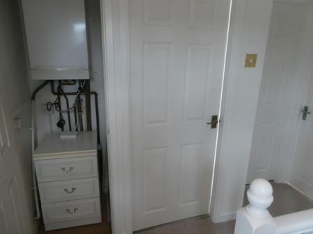 3 bedroom Detached house to let in Goodison Boulevard, Cantley, DN4