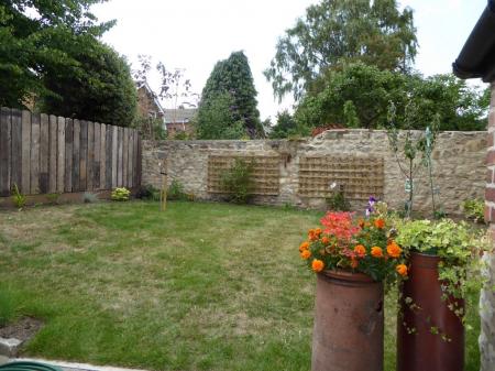 1 bedroom Cottage to let in Main Street, Sprotbrough, DN5