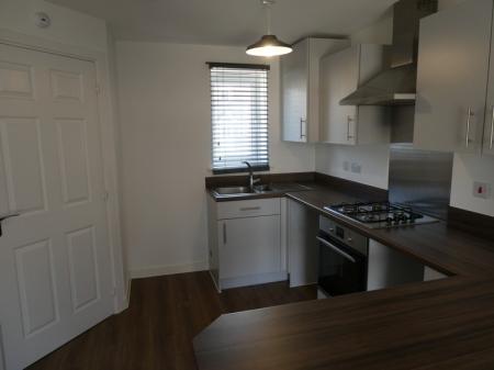 2 bedroom Semi-detached house to let in Dutchman Way, Bessacarr, Doncaster, DN4