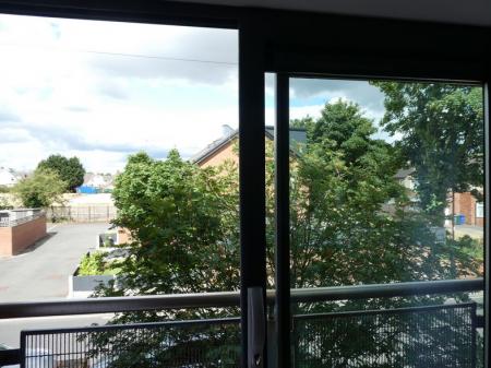 2 bedroom Flat to let in Mere Lane, Armthorpe, DN3
