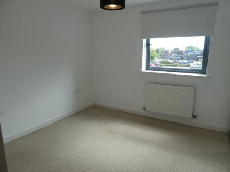 2 bedroom Flat to let in Mere Lane, Armthorpe, DN3