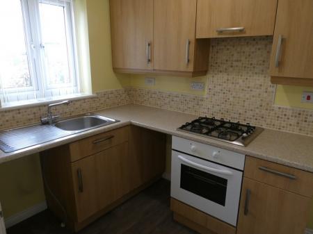 2 bedroom Terraced House to let in Walstow Crescent, Armthorpe, DN3