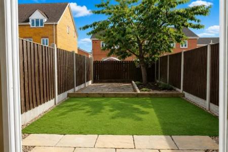 2 bedroom Terraced House to let in Walstow Crescent, Armthorpe, DN3