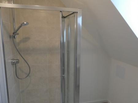 4 bedroom Semi-detached house to let in Donnelly Road, Armthorpe, DN3