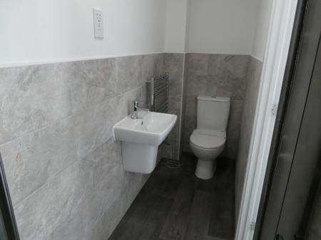 2 bedroom Semi-detached house to let in Hurrier Grove, New Rossington, DN11
