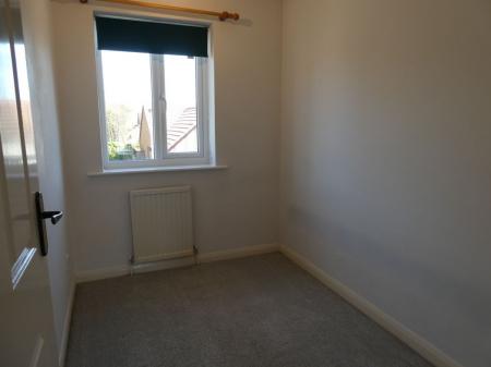 2 bedroom Semi-detached house to let in Knights Close, Belton, DN9