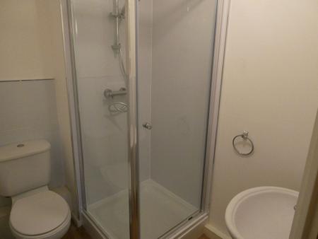 2 bedroom Apartment to let in Primrose Place, Bessacarr, Doncaster, DN4