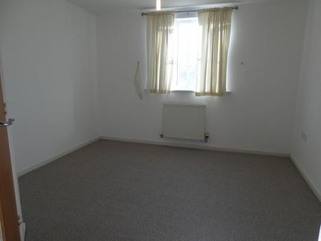 2 bedroom Apartment to let in Primrose Place, Bessacarr, Doncaster, DN4