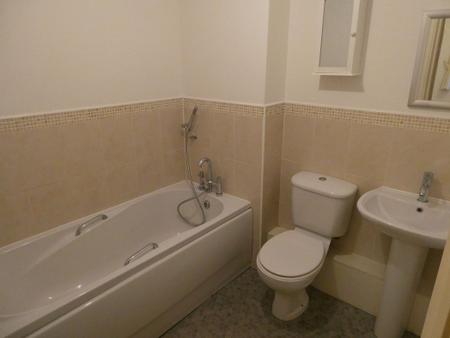 2 bedroom Apartment to let in Primrose Place, Bessacarr, Doncaster, DN4