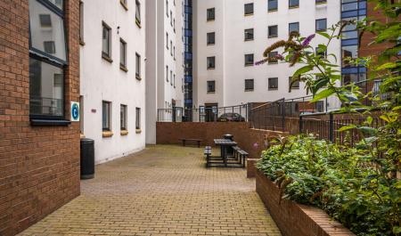 4 bedroom Flat for sale in 17 Hawkhill, Dundee, DD1