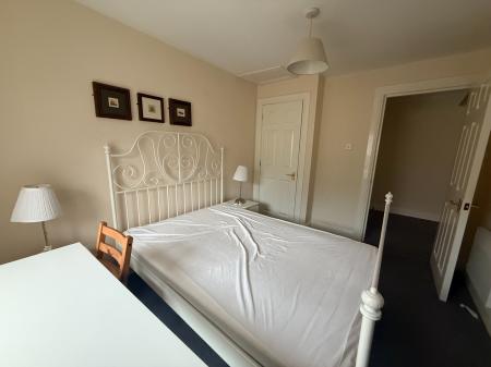 2 bedroom Flat to let in Bank Street, City Centre, Dundee, DD1