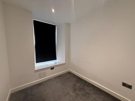 2 bedroom Flat to let in Blackness Street, West End, Dundee, DD1