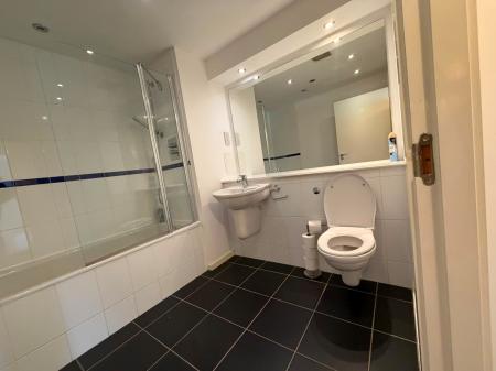 2 bedroom Flat to let in Dalhousie Court, Carnoustie, Angus, DD7