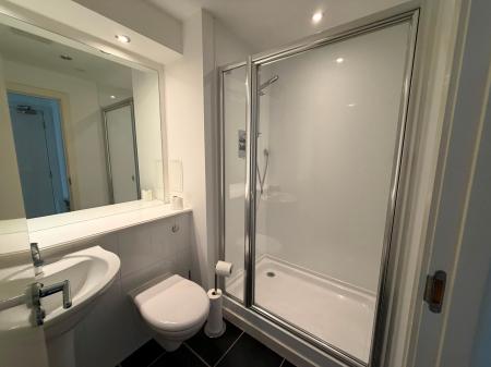 2 bedroom Flat to let in Dalhousie Court, Carnoustie, Angus, DD7