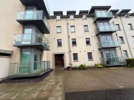 2 bedroom Flat to let in Dalhousie Court, Carnoustie, Angus, DD7