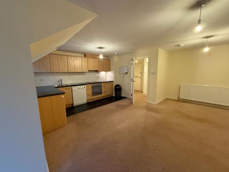 2 bedroom Flat to let in Dalhousie Court, Carnoustie, Angus, DD7
