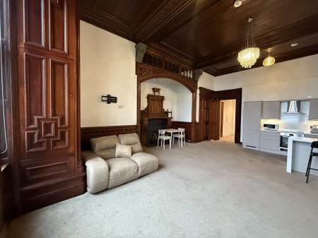 2 bedroom Flat to let in Camphill Road, Broughty Ferry, Dundee, DD5