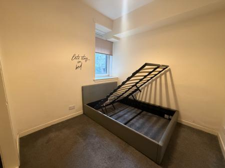 1 bedroom Flat to let in Brown Constable Street, Dundee, DD4