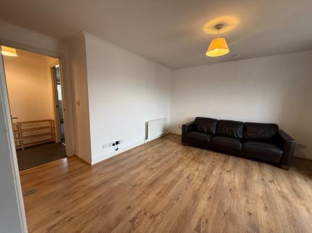 2 bedroom Flat to let in South Victoria Dock Road (SGL), City Quay, Dundee, DD1
