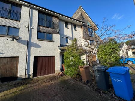 Dudhope Gardens, Law, Dundee, DD3