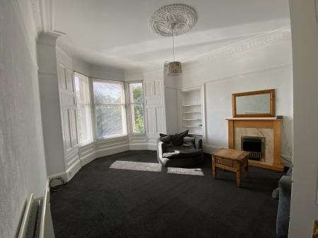 2 bedroom Flat to let in Hawkhill, West End, Dundee, DD2