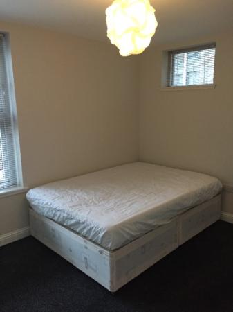 1 bedroom Flat to let in Meadowside, Dundee, DD1