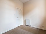 2 bedroom Flat to let in The Vennel, Forfar, DD8